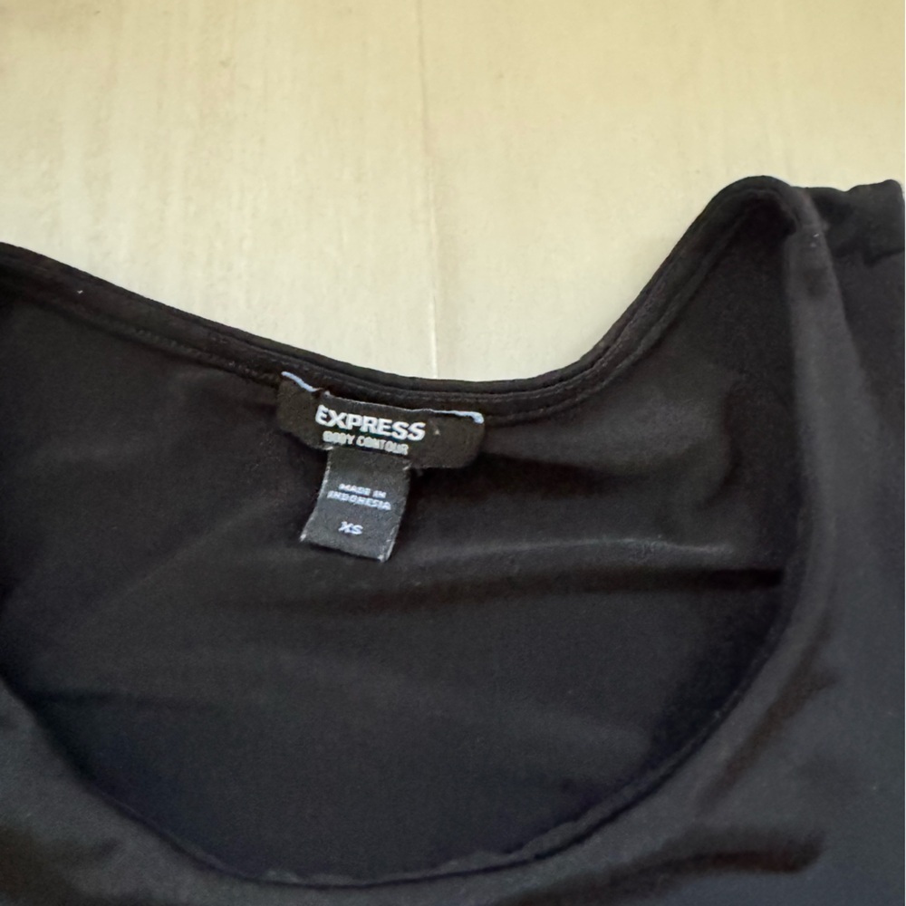 Express Body Contour Compression High Neck Bodysuit | Black | XS - Picture 4 of 5